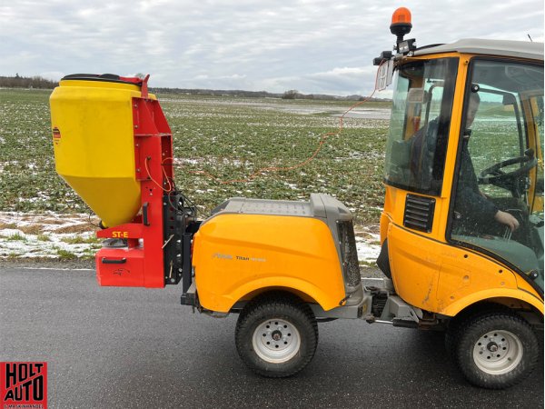 Adler ST-E saltspreder