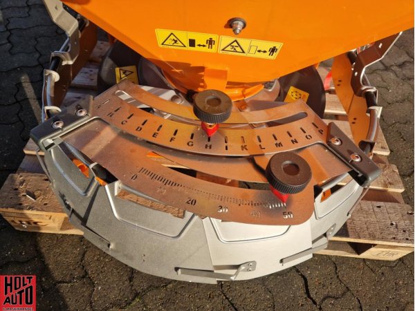 Amazone E+S 751 PTO saltspreder