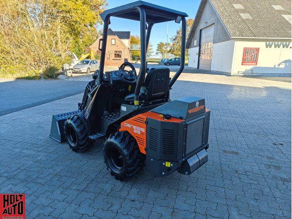 Cast Genesis 25 minilsser