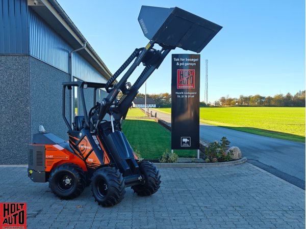 Cast Genesis 25 minilsser