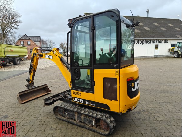 Brugt JCB 19 C-1 minigraver med centralsm�rring og Compact tilt 