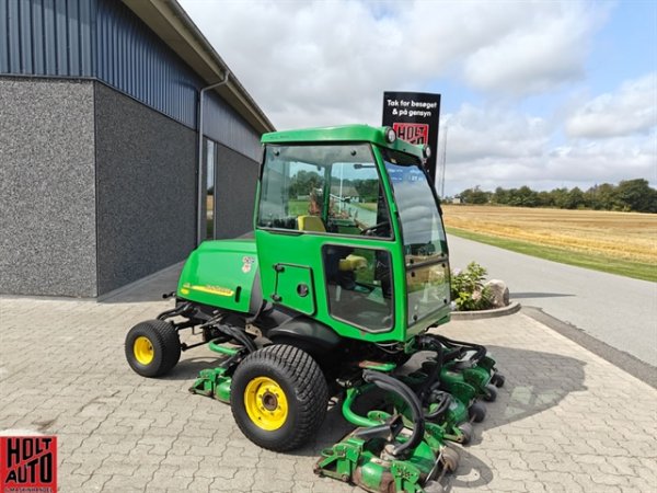 Brugt John Deere 3245 C Fairway