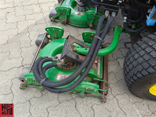 Brugt John Deere 3245 C Fairway