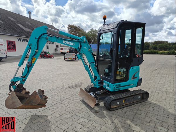Brugt Kobelco SK17SR minigraver