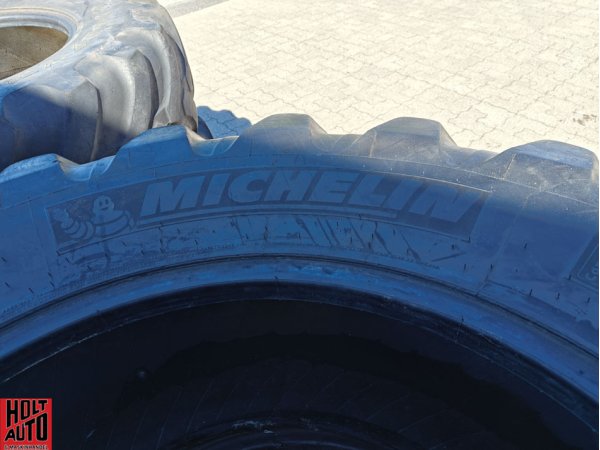Brugte Michelin 440/80x28 d�k