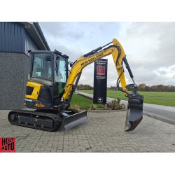 Nsten ny New Holland E25 D minigraver