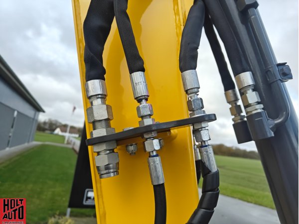 Nsten ny New Holland E25 D minigraver