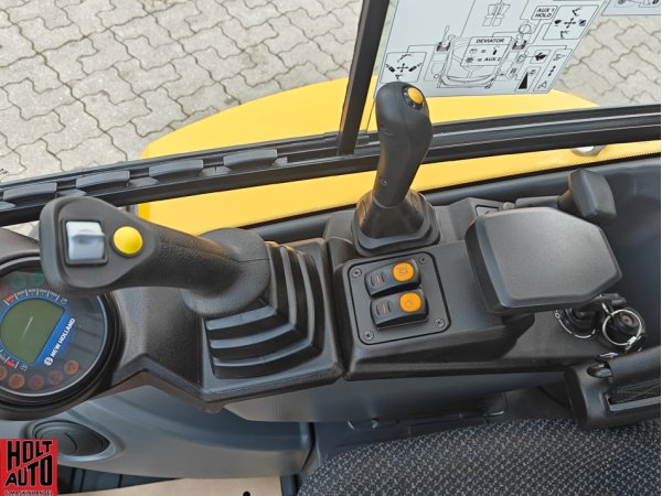 Nsten ny New Holland E25 D minigraver