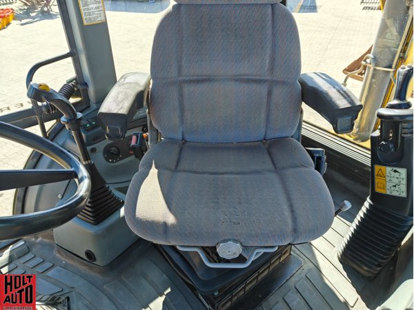 Brugt New Holland LB115 rendegraver