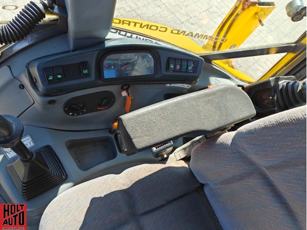 Brugt New Holland LB115 rendegraver