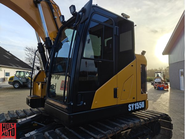 Brugt Sany SY155U Gravemaskine
