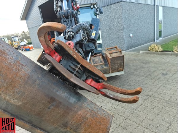 Brugt Schaeff Terex TC60 gravemaskine