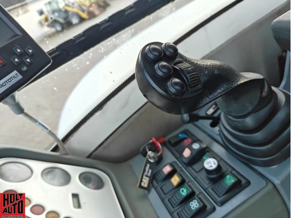 Brugt Schaeff Terex TC60 gravemaskine