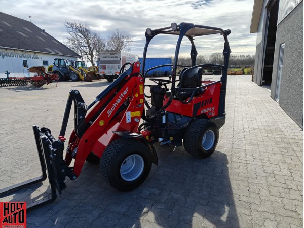 Demo Sch�ffer 2024S minil�sser