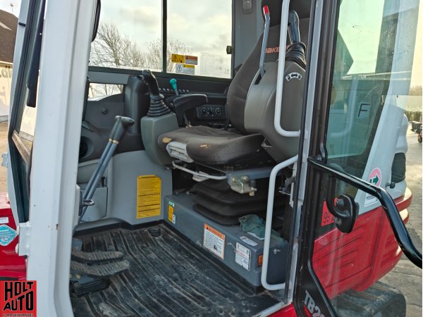 Brugt Takeuchi TB290 gravemaskine