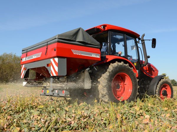 Unia kalk- og g�dningsspredere