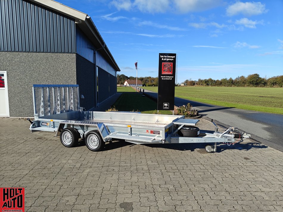 Variant Maskintrailer 2718 M4