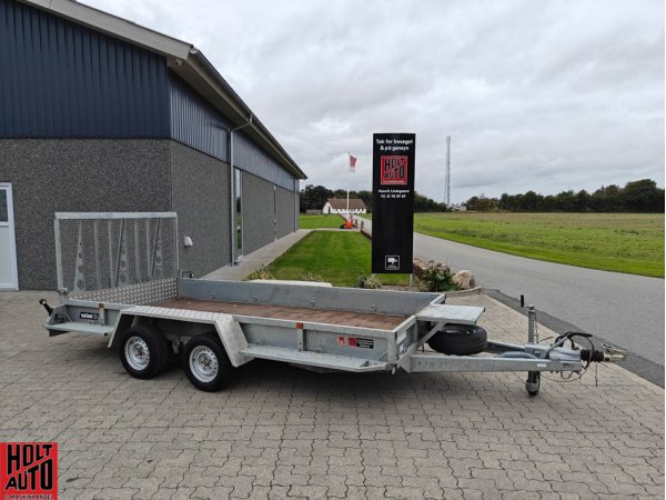 Brugt Variant 3518 M4 trailer
