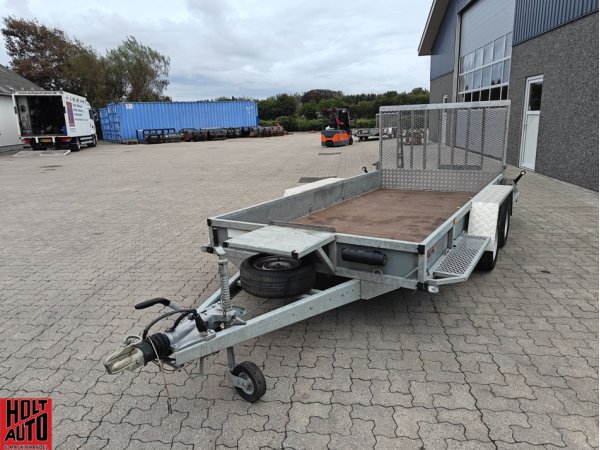 Brugt Variant 3518 M4 trailer