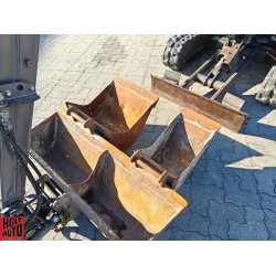 Brugt Volvo EC18E med tiltman og centralsm�rring 