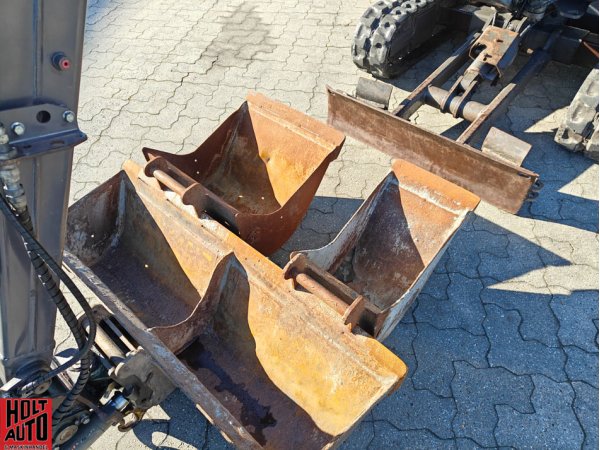 Brugt Volvo EC18E med tiltman og centralsm�rring 