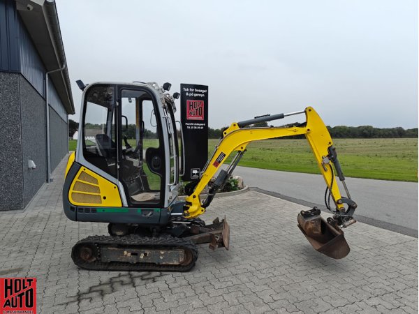 Brugt Wacker Neuson ET18 minigraver med Tiltman og 2 skovle
