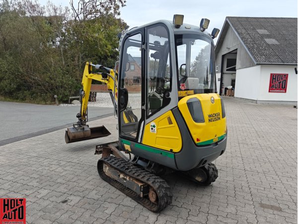 Brugt Wacker Neuson ET18 minigraver med Tiltman og 2 skovle
