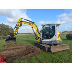 Brugt Wacker Neuson ET65 gravemaskine med Rototilt R2 
