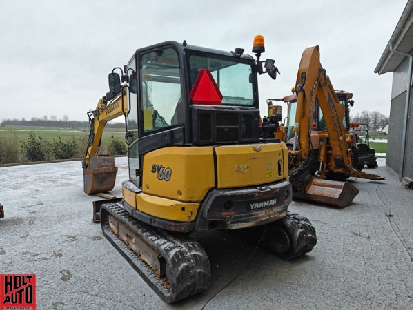 Brugt Yanmar SV60 gravemaskine