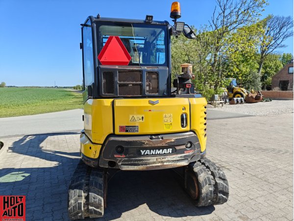 Brugt Yanmar SV60 gravemaskine