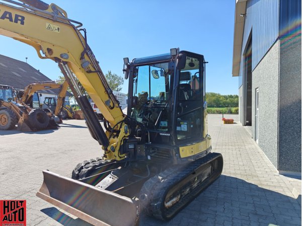 Brugt Yanmar SV60 gravemaskine