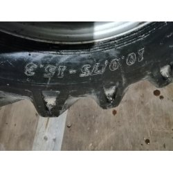 Brugt BKT 10.0-75-15.3 med flg 6 huls nav 