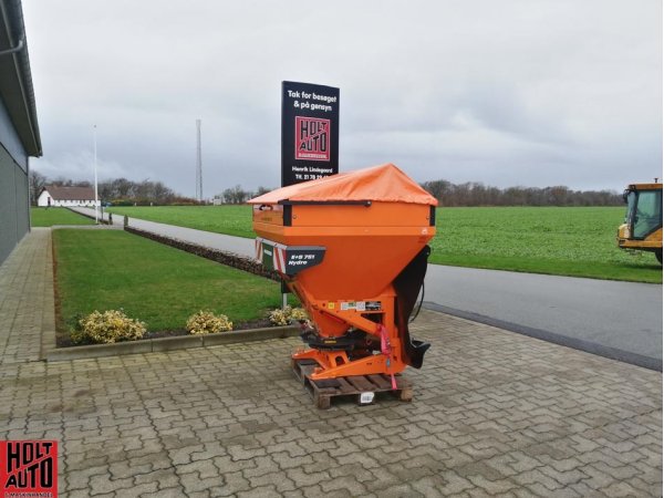 Amazone E+S 751 saltspreder