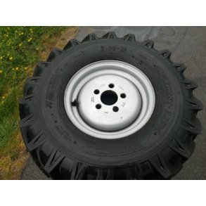 Brugte komplette BKT hjul 700x12 med flg