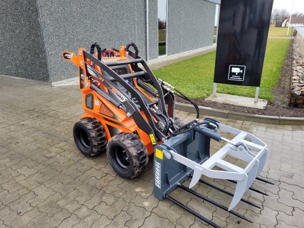 Cast Worky Quad SSQ 11 Plus