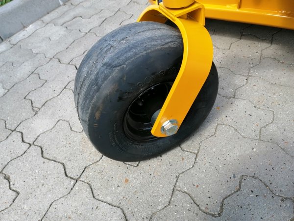 Hustler Fastrak 54 RD