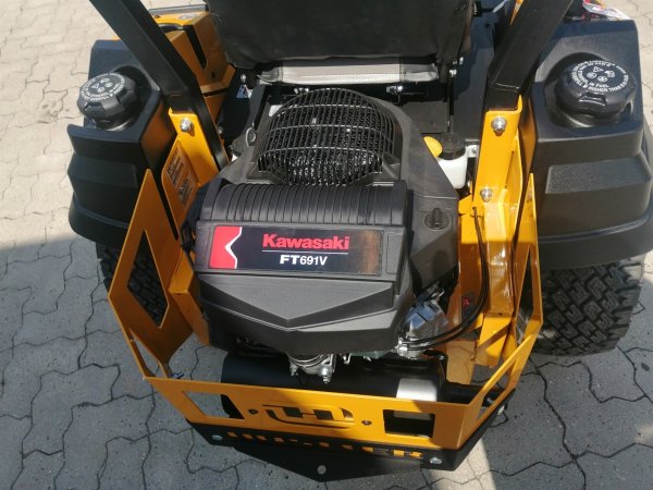 Hustler Fastrak 48 RD