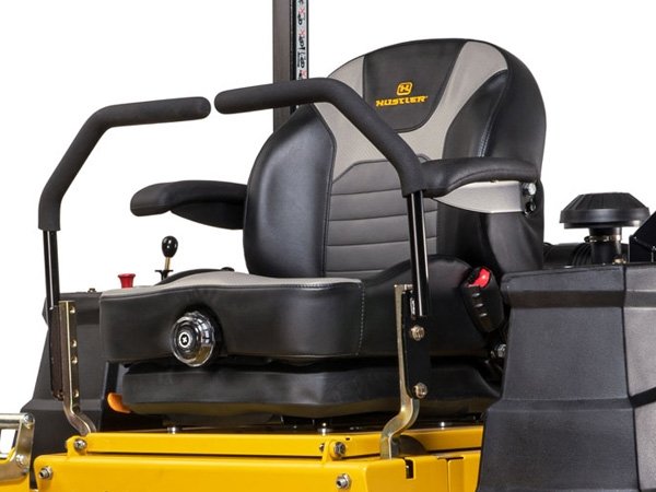 Hustler Super 104 RD