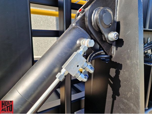 JST GG Hy. opklappelig grsgreb