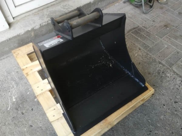 JST GS1 Graveskovl 20-60 cm.