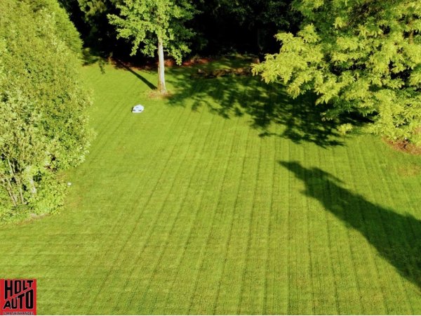 Luba 2 AWD 10000X RTK Robotplneklipper 