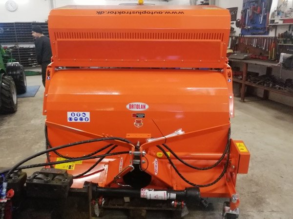 Ortolan T10P, 140 cm.