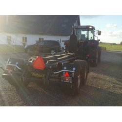 Pronar Kroghejsvogn T-185