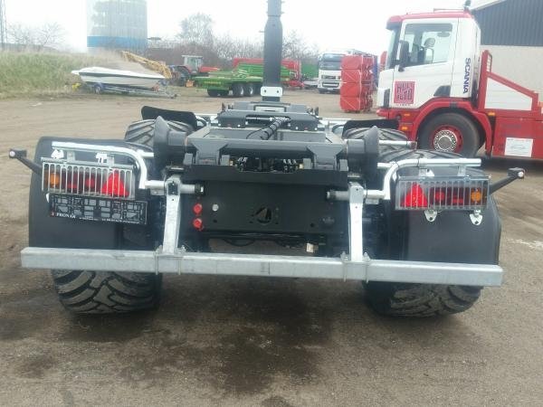 Pronar Kroghejsvogn T-286