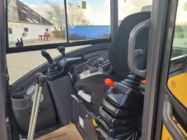 Fabriksny Volvo ECR25D minigraver