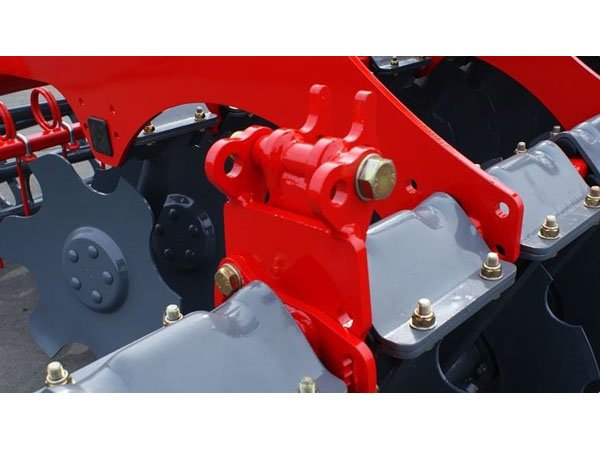 Unia Ares XL 750 Bugseret tallerkenharve